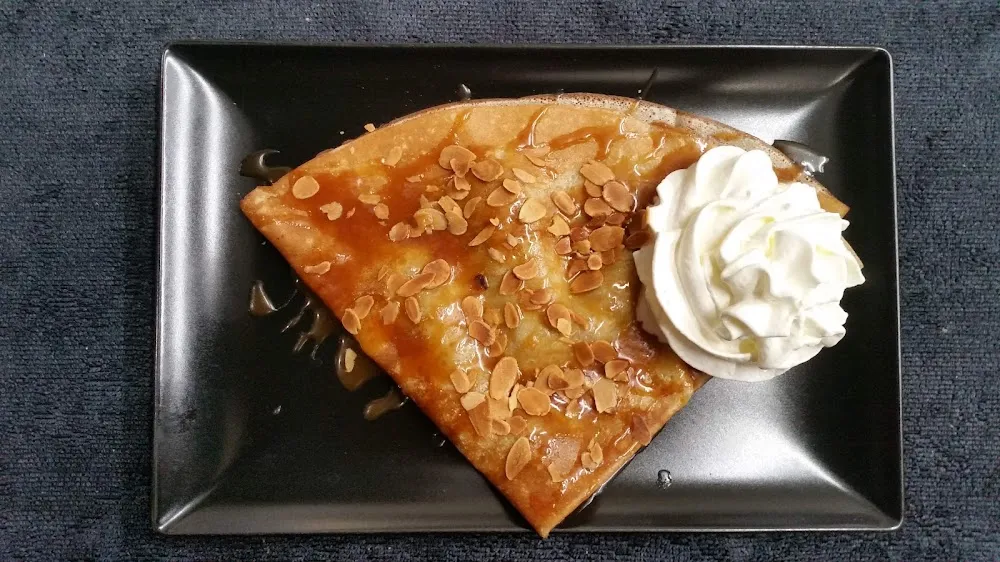 Crêpe Caramel Chantilly